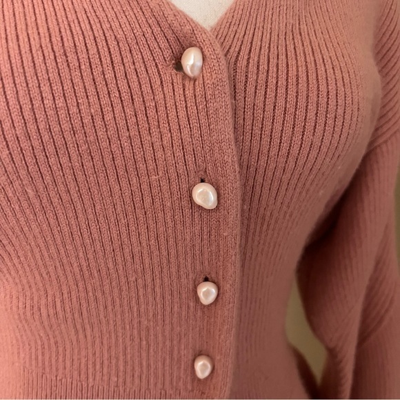 SNIDEL Blush Pink Peplum Rabbit Hair Wool Blend Pearl‎ Button Cardigan Size S - Picture 2 of 7